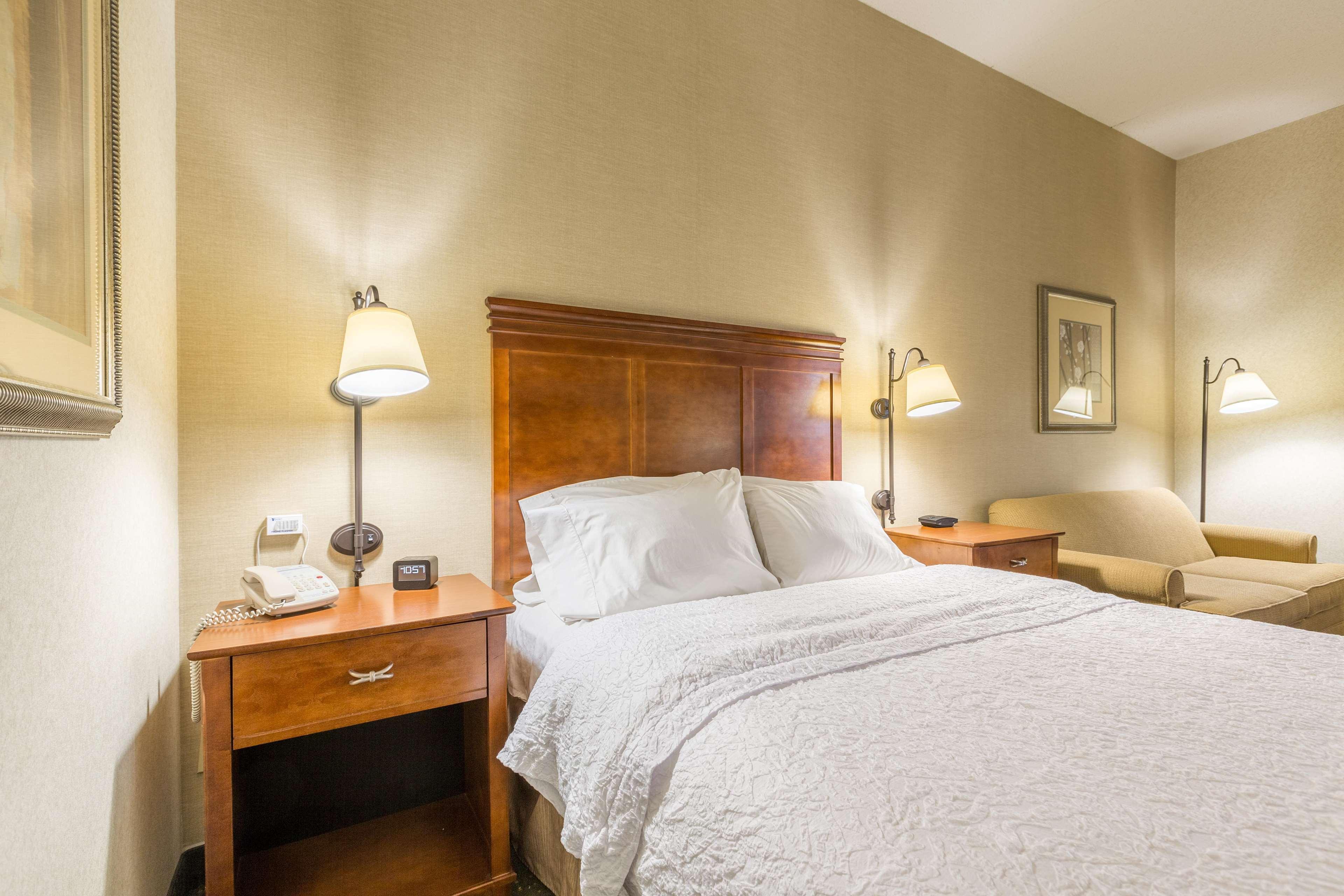 Hampton Inn Sidney Eksteriør bilde