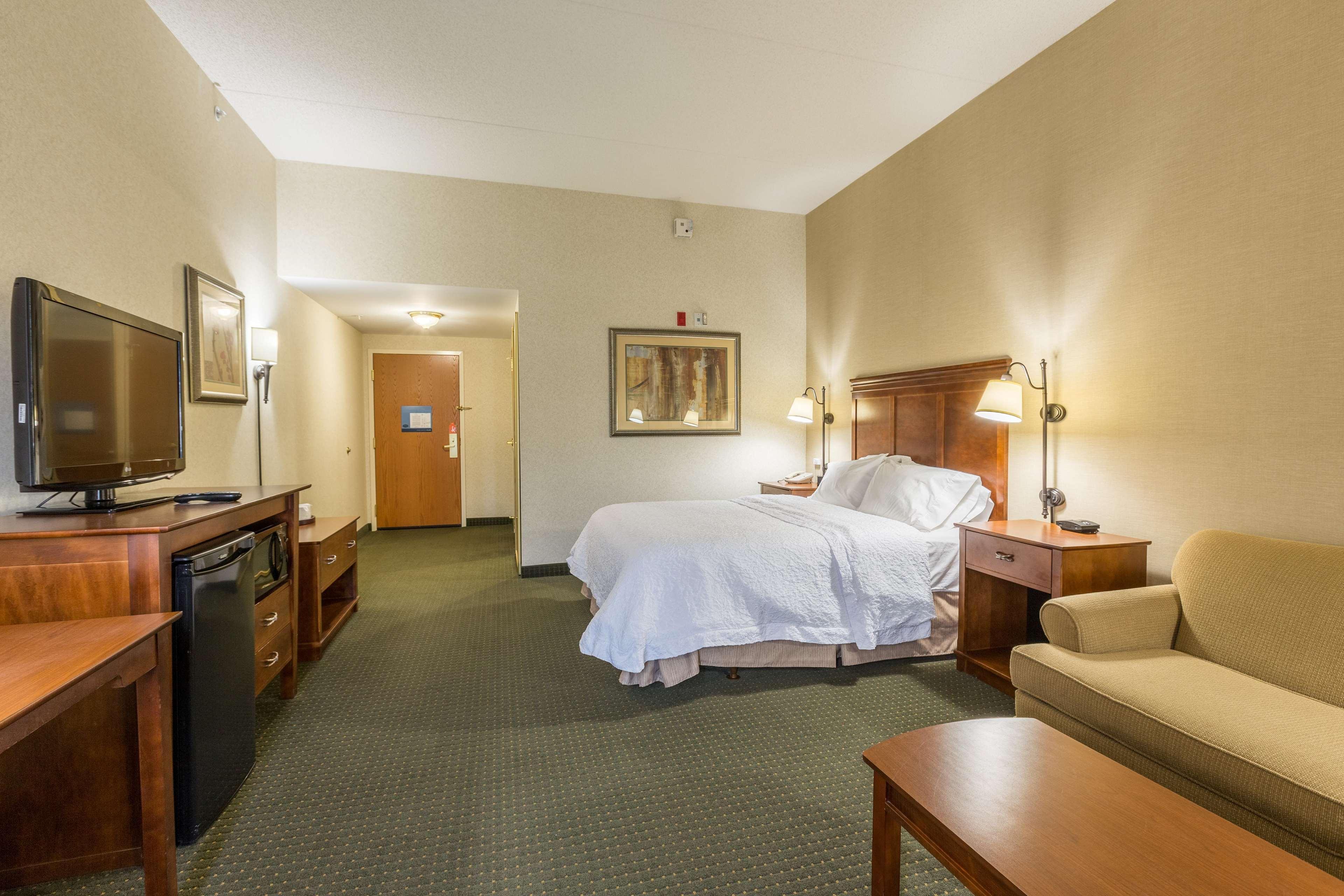 Hampton Inn Sidney Eksteriør bilde