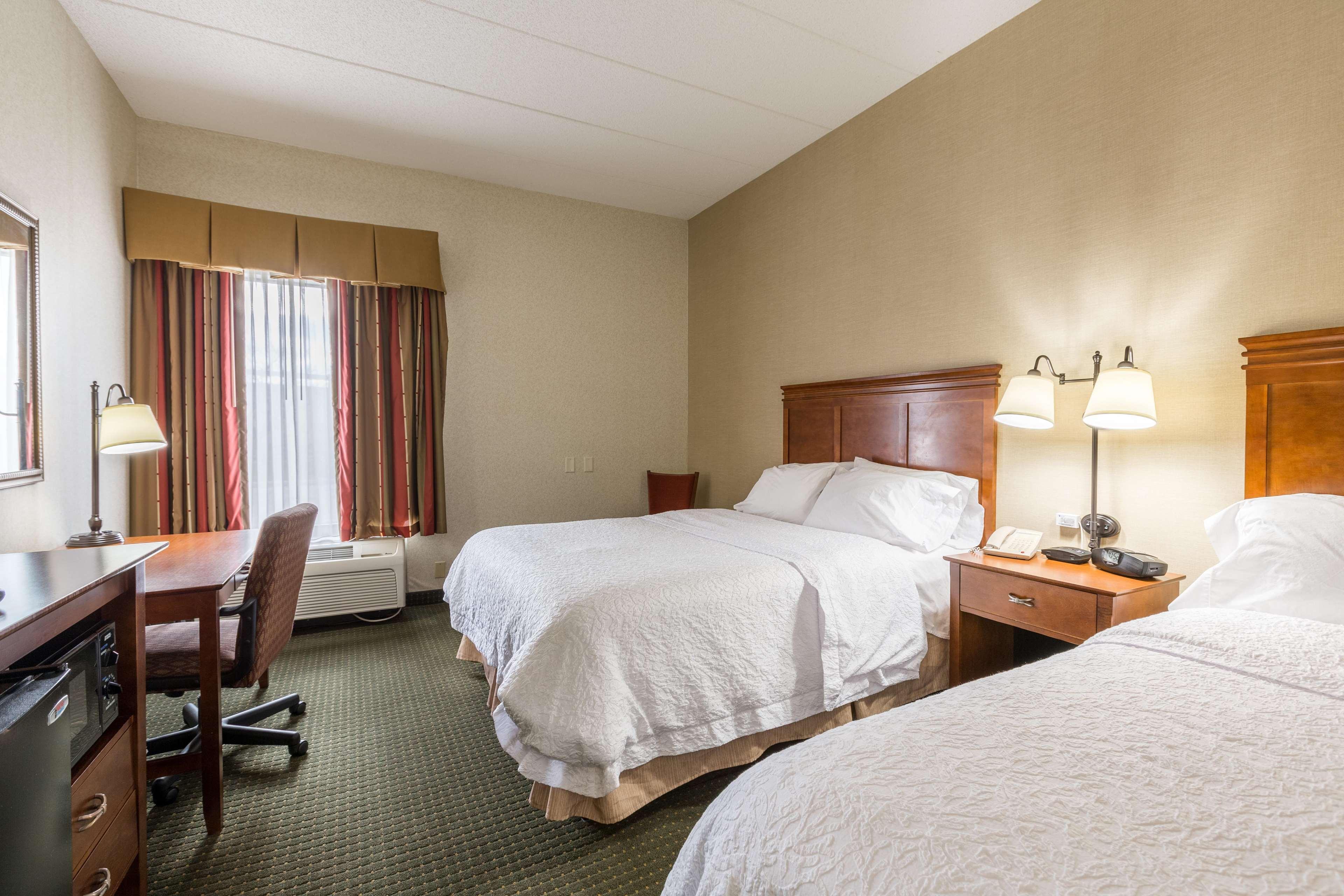 Hampton Inn Sidney Eksteriør bilde